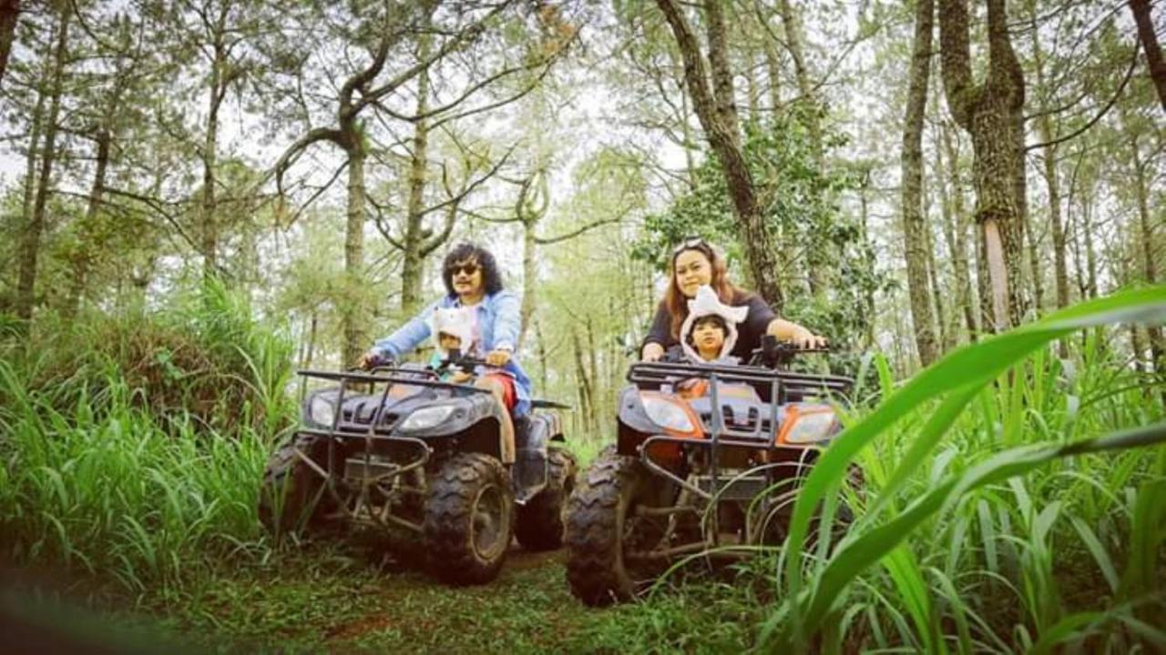 Lawu Forest Camp Sarangan Exteriér fotografie