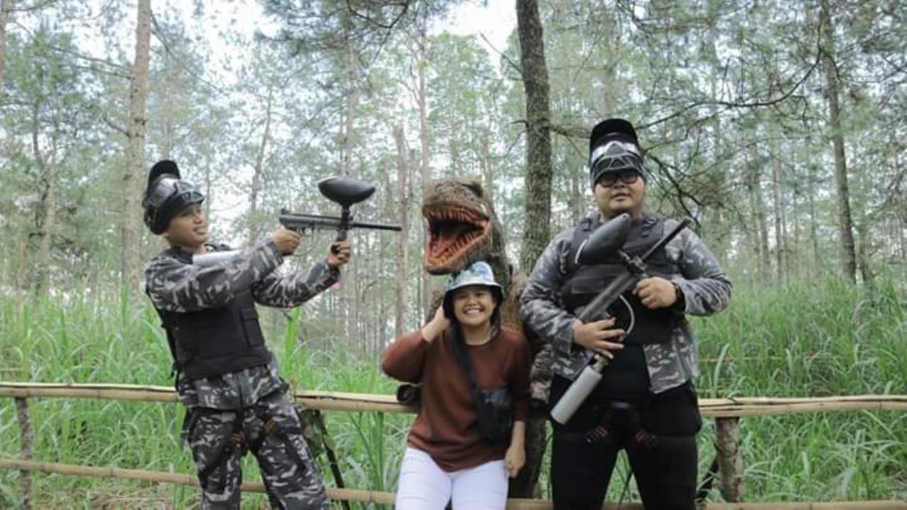 Lawu Forest Camp Sarangan Exteriér fotografie