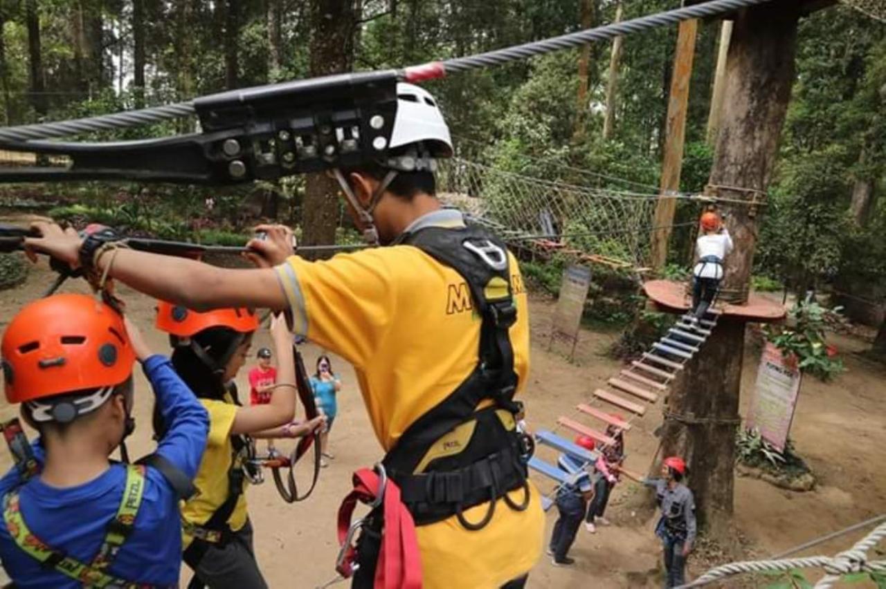 Lawu Forest Camp Sarangan Exteriér fotografie